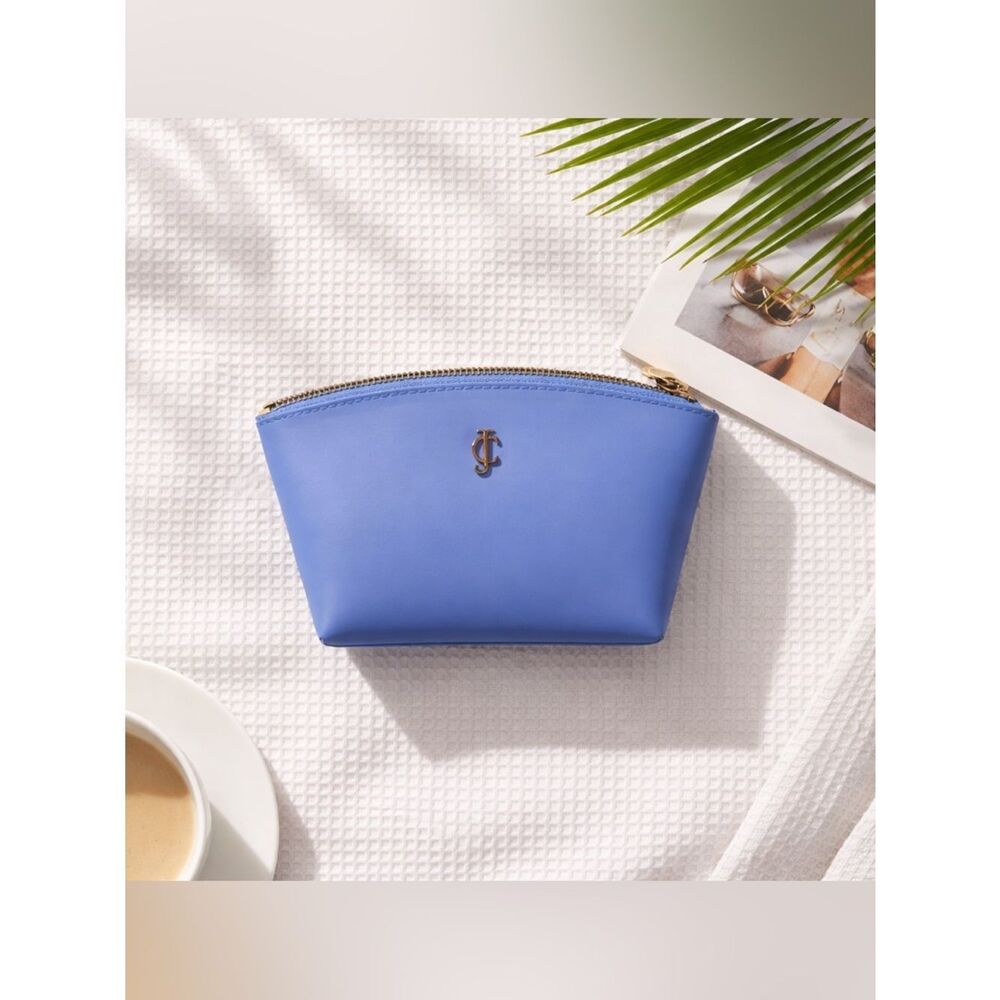 🛍️ JUICY COUTURE blue rubber zip makeup bag